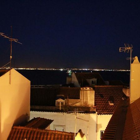Апартаменты Alfama Terrace Лиссабон Экстерьер фото